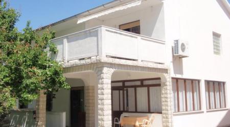 Tina guest house Rab Tina guest house Rab